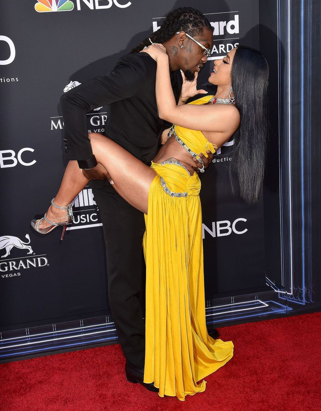 Cardi-B-Sexy-The(23)