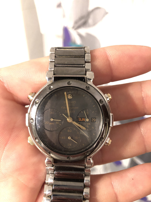 ADF1D75F-FCAE-4FE8-9DC9-DD975A276C1A