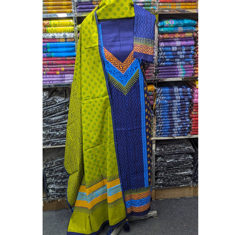 New Exclushive Collection High Qualitiey Cotton Printed Three Piece