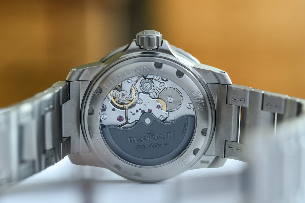Blancpain-Fifty-Fathoms-Grande-Date-Titanium-Bracelet-5050-12B30-98-9-2048x1364