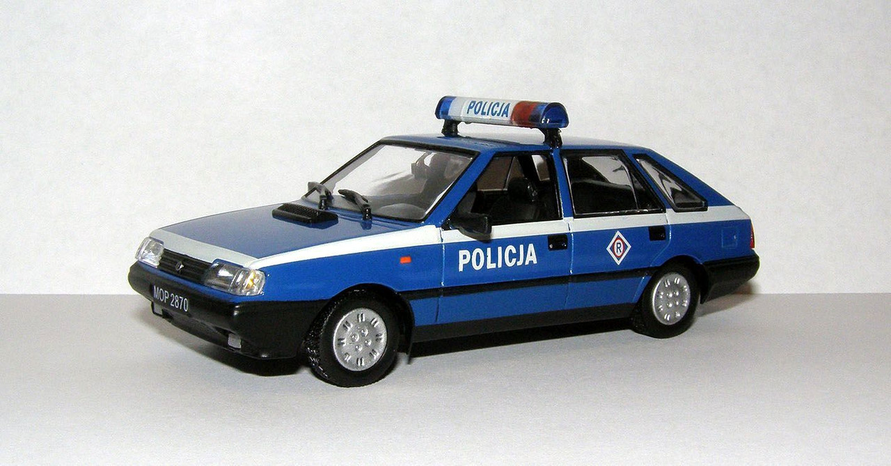 1991 FSO Polonez Caro 1.6 GLE MR'91 Policja (IST for DeAgostini 