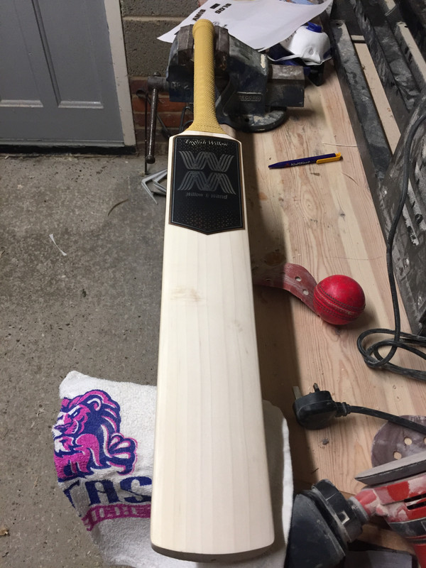 28095F94-218E-43FD-8B71-F057B9A8A046