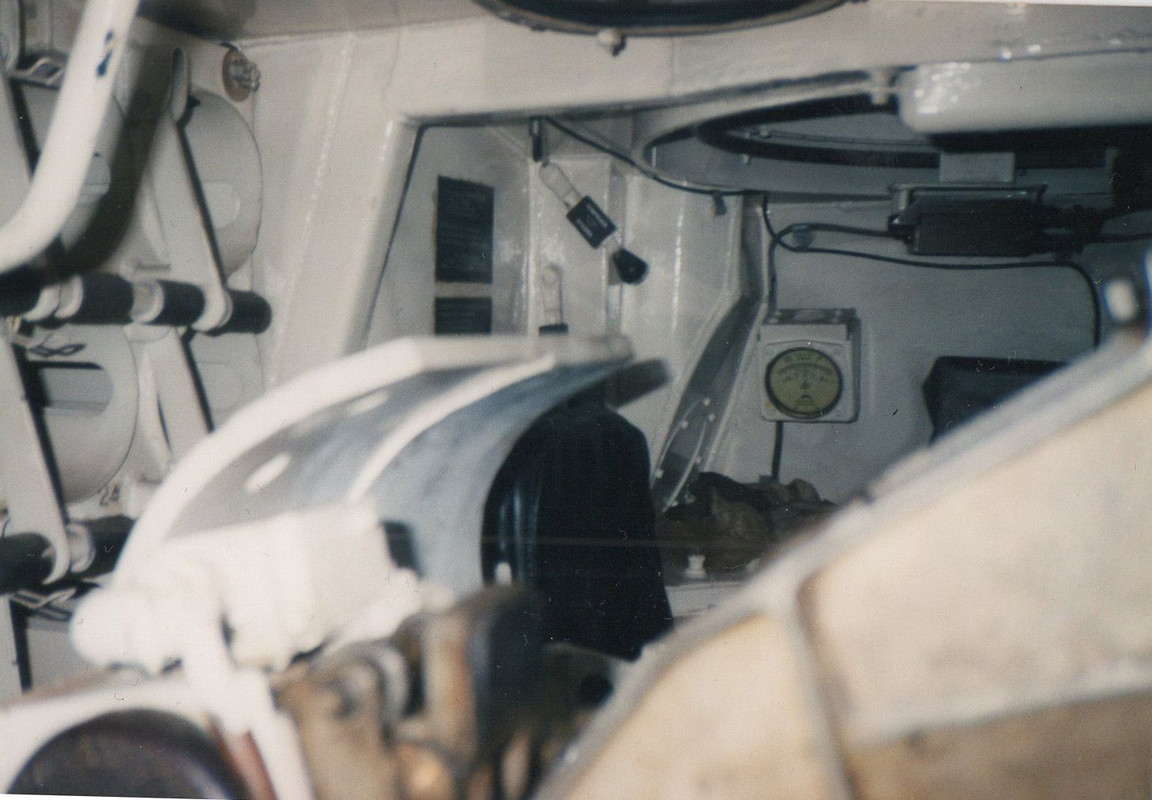 1HGZ,2S1Gvozdika,unutrasnjost3