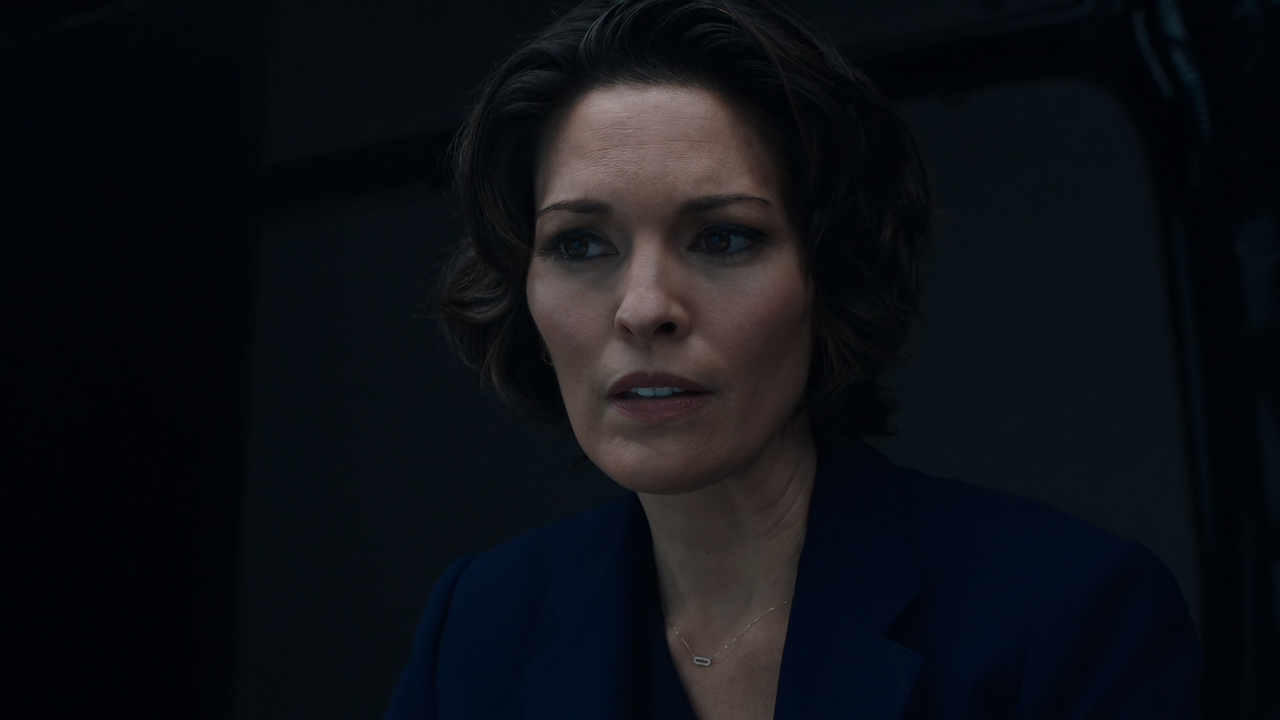 FBI.S03E09.Leverage.1080p.10bit.AMZN.WEB-DL.DDP5.1.HEVC-Vyndros.mkv_snapshot_34.52_[2021.03.22_14.29