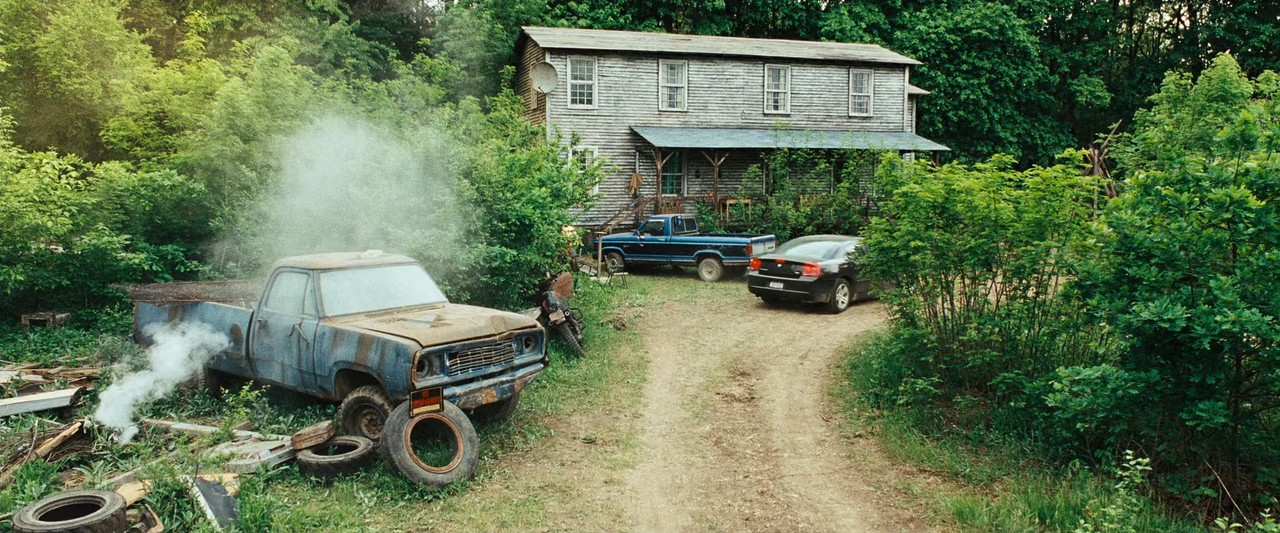 Mirrors 2008 Unrated (1080p x265 10bit Tigole).mkv_snapshot_01.1