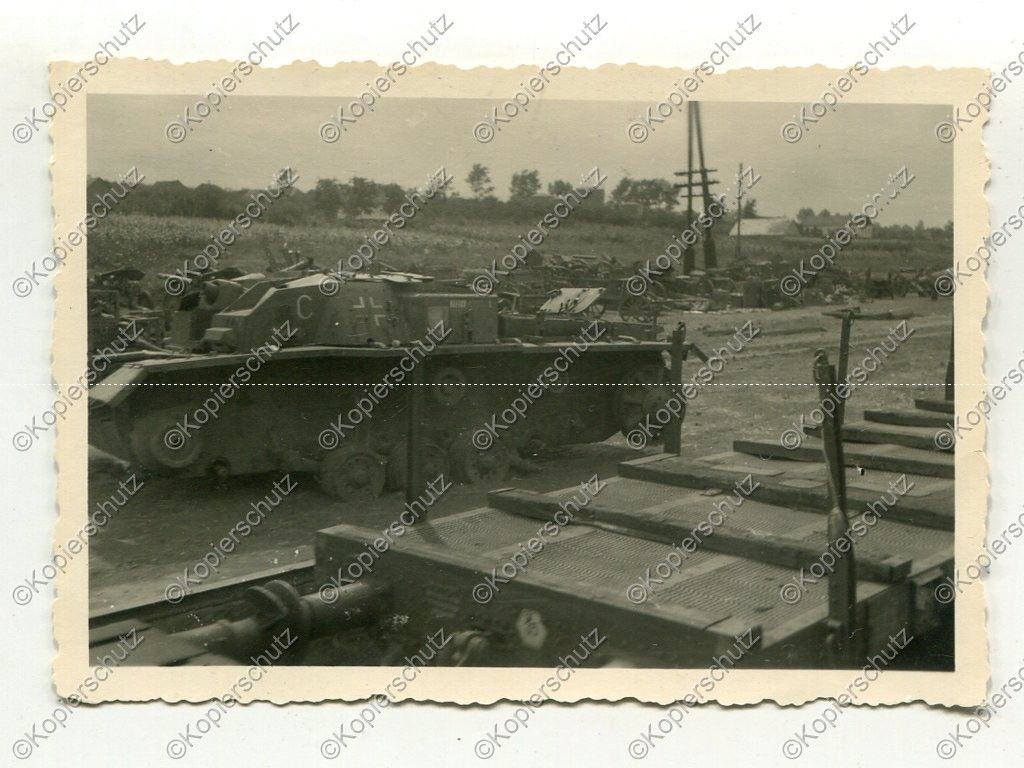 Foto, Wehrmacht, zerstörtes Sturmgeschütz, Stug 