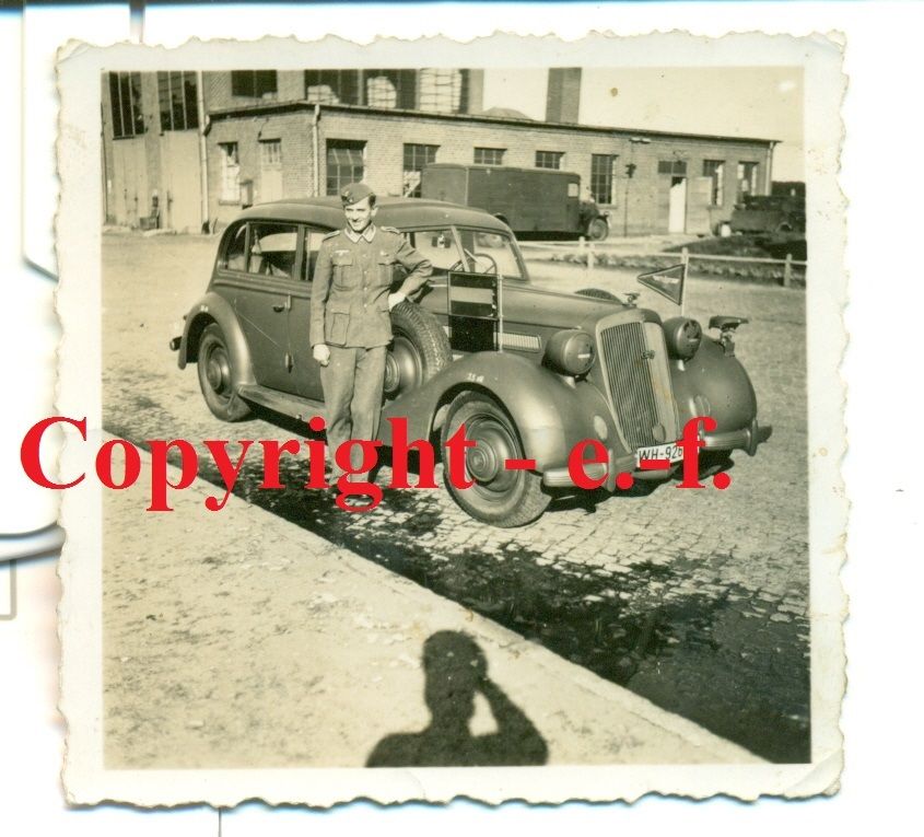 FOTO - FAHRZEUG - KÜBELWAGEN - WH-926848 -