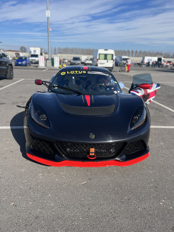 671DA293-1AC0-49A3-9846-E564E3E352F7