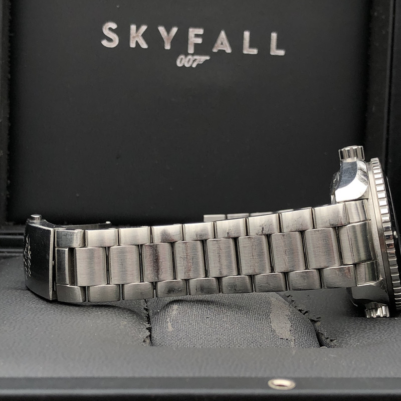 4DE1B8D5-8AD1-4DA9-AB9D-7569821867FC