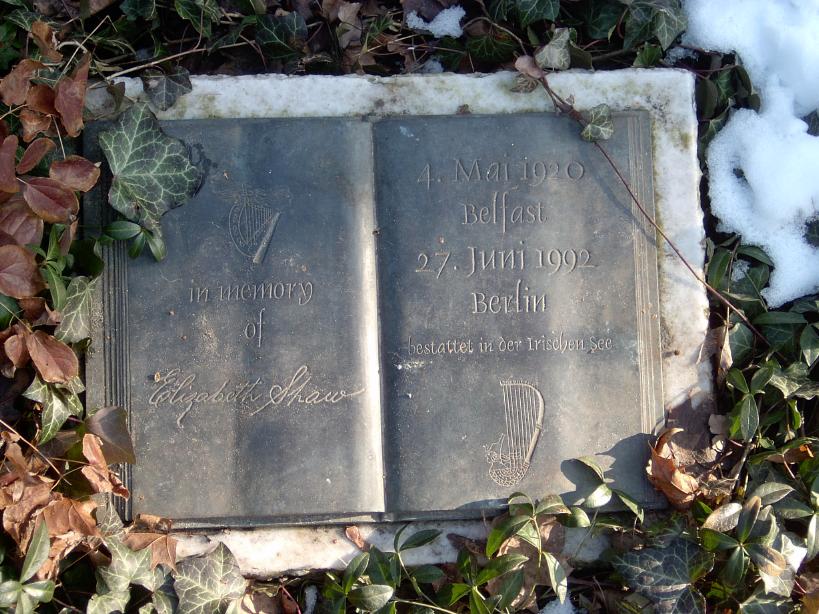 Tombstone-Elizabeth-Shaw