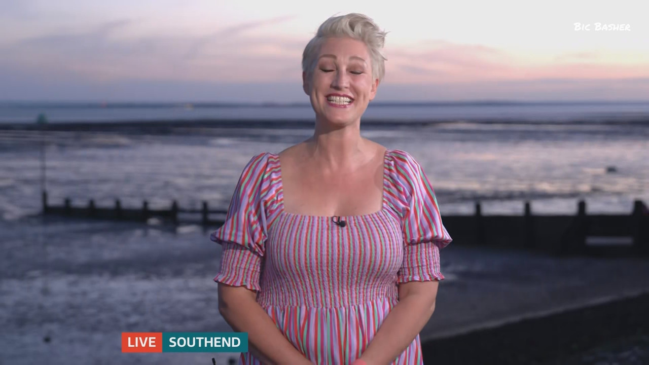 ITV Evening News_20250919_18301930.ts_snapshot_47.09.877
