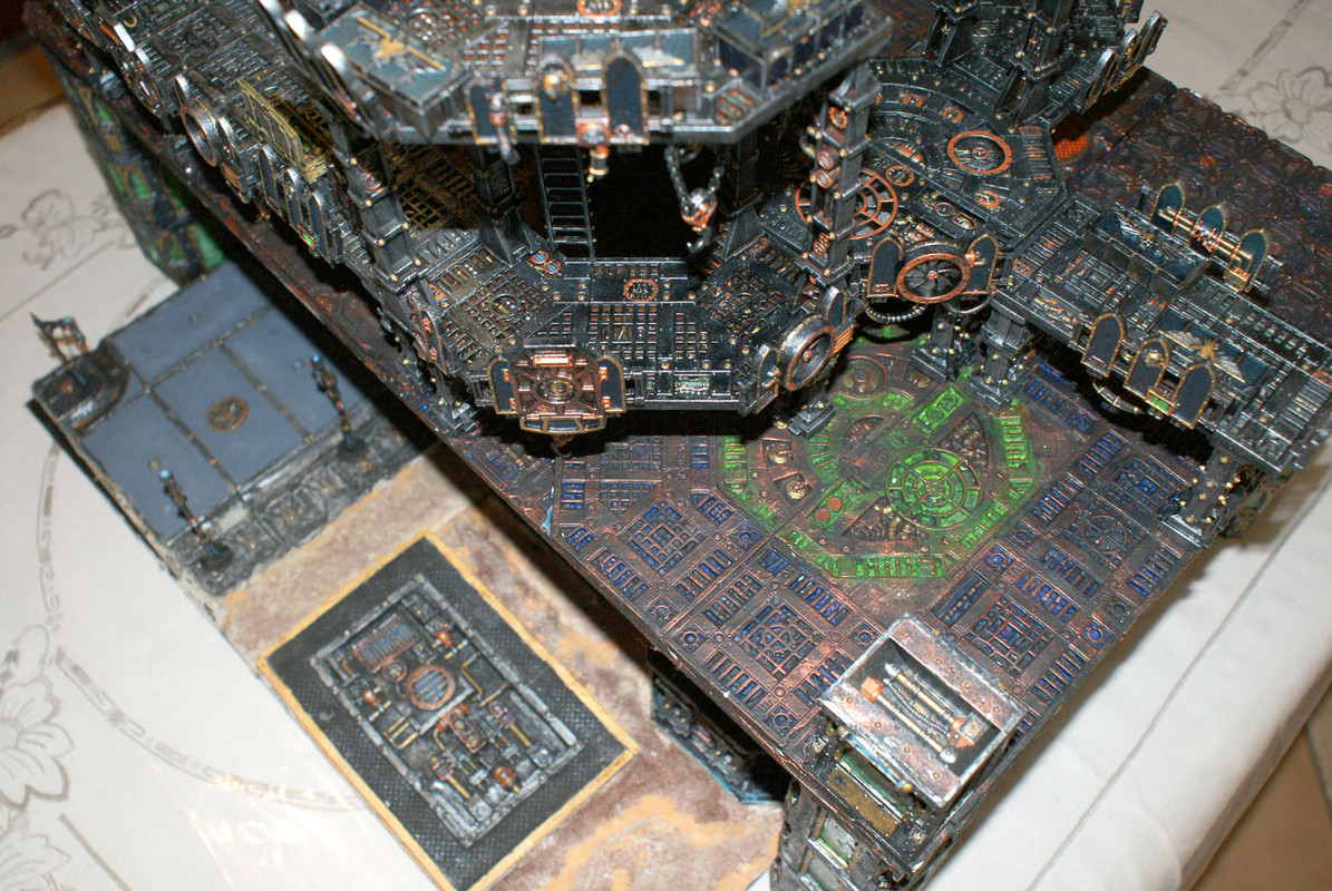 table-shadow-war-d-tails-DSC01925.jpg