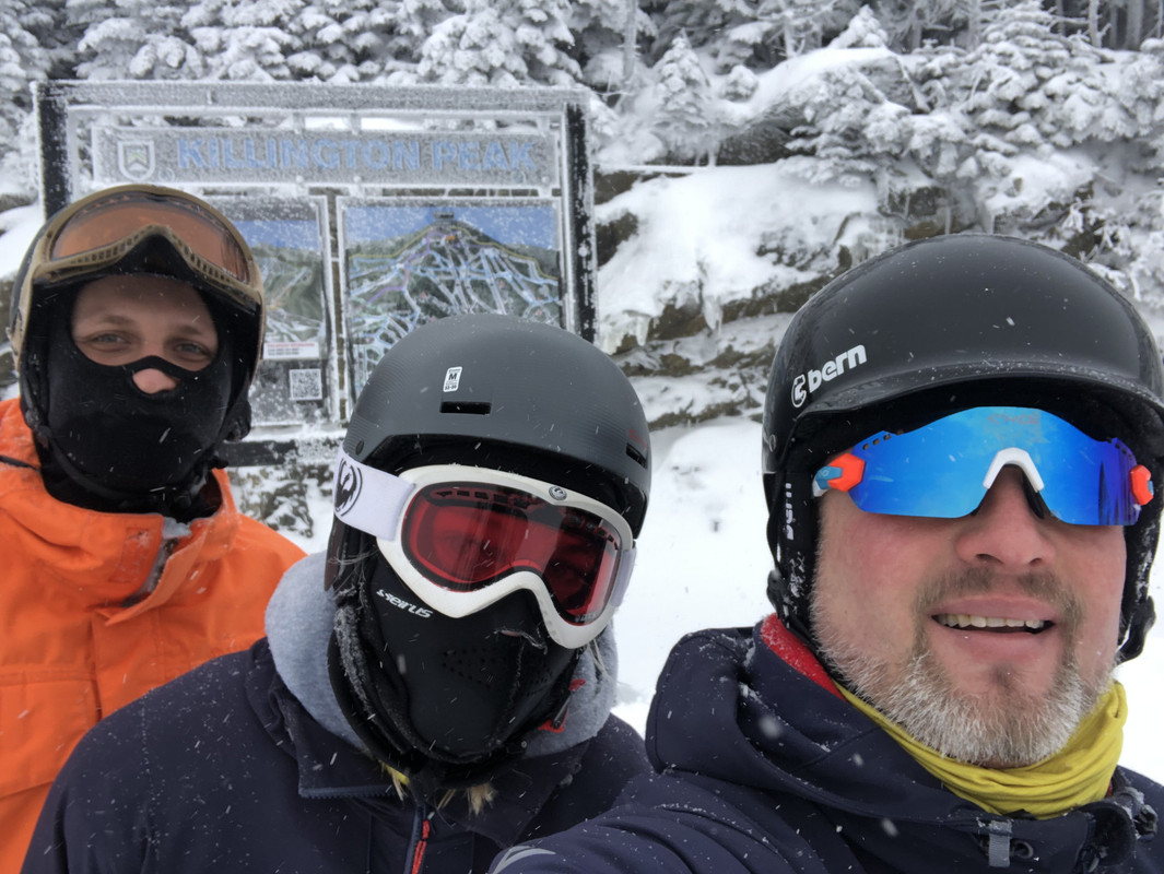 33092327-62A0-4234-9126-22C0AFFACFC9