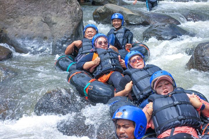 Cipangarangan River Tubing, tempat wisata di Tasikmalaya yang lagi hits.