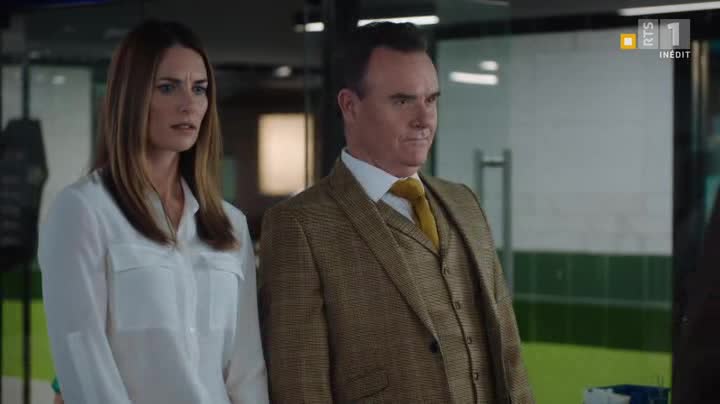 Harrow S02E01 FRENCH HDTV XviD EXTREME KxmiDRM