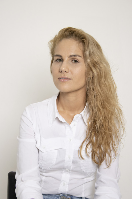 F3D87D7D-9B6D-462E-9907-B63C060AA16E