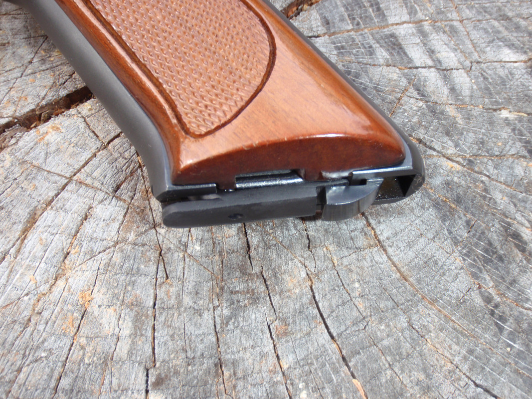 E5C19047-E881-4321-94DC-E864AA8AEBE6