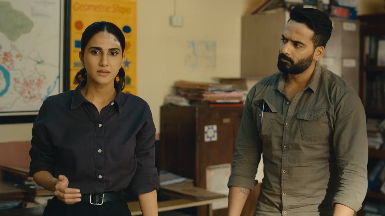 Mandala Murders (2025) Season 1 [Hindi + Tamil + Telugu] WebRip 480p 720p ESub - Complete Screenshot