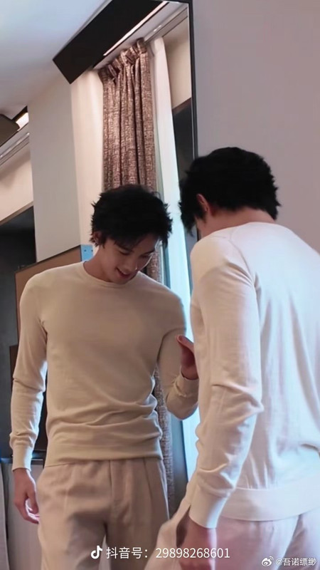 wulei 008c P1c Vly1hs9ljhd6ewj30k00zkdhz