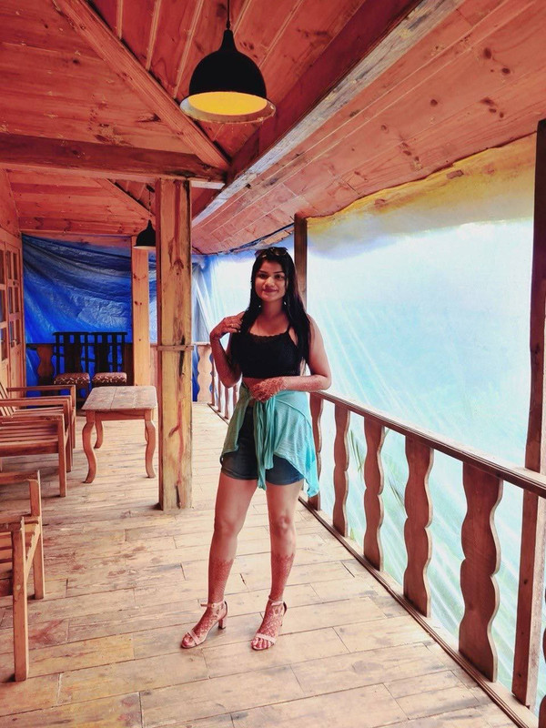 photo 6089124618037216465 y