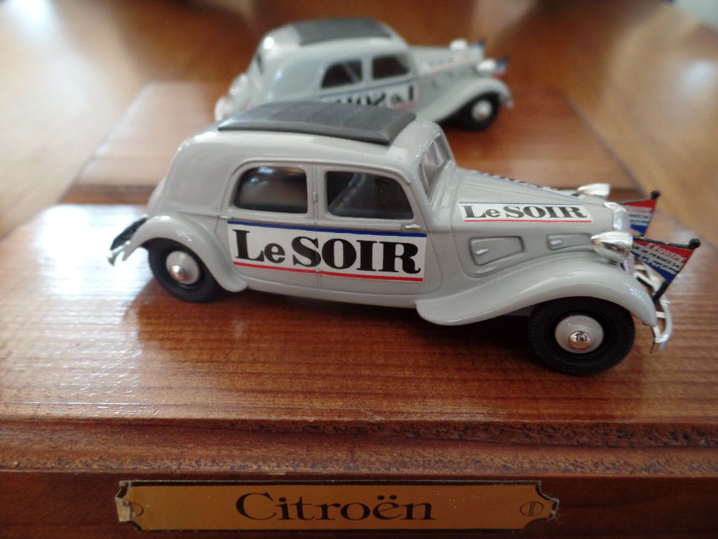 Norev - 11 A 1935 Berline Grise Tour de France Pub Le Soir