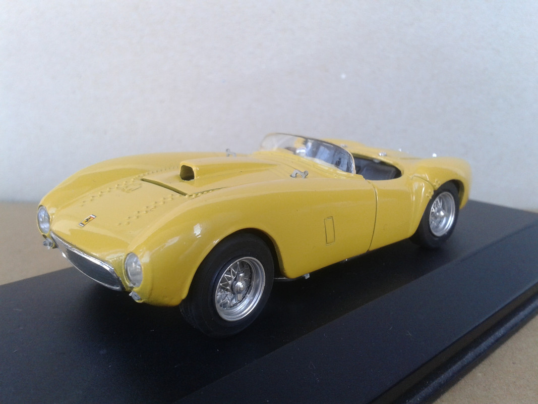 1954 Ferrari 375 MM Plus Spyder Pininfarina (Top Model Collection) (2)