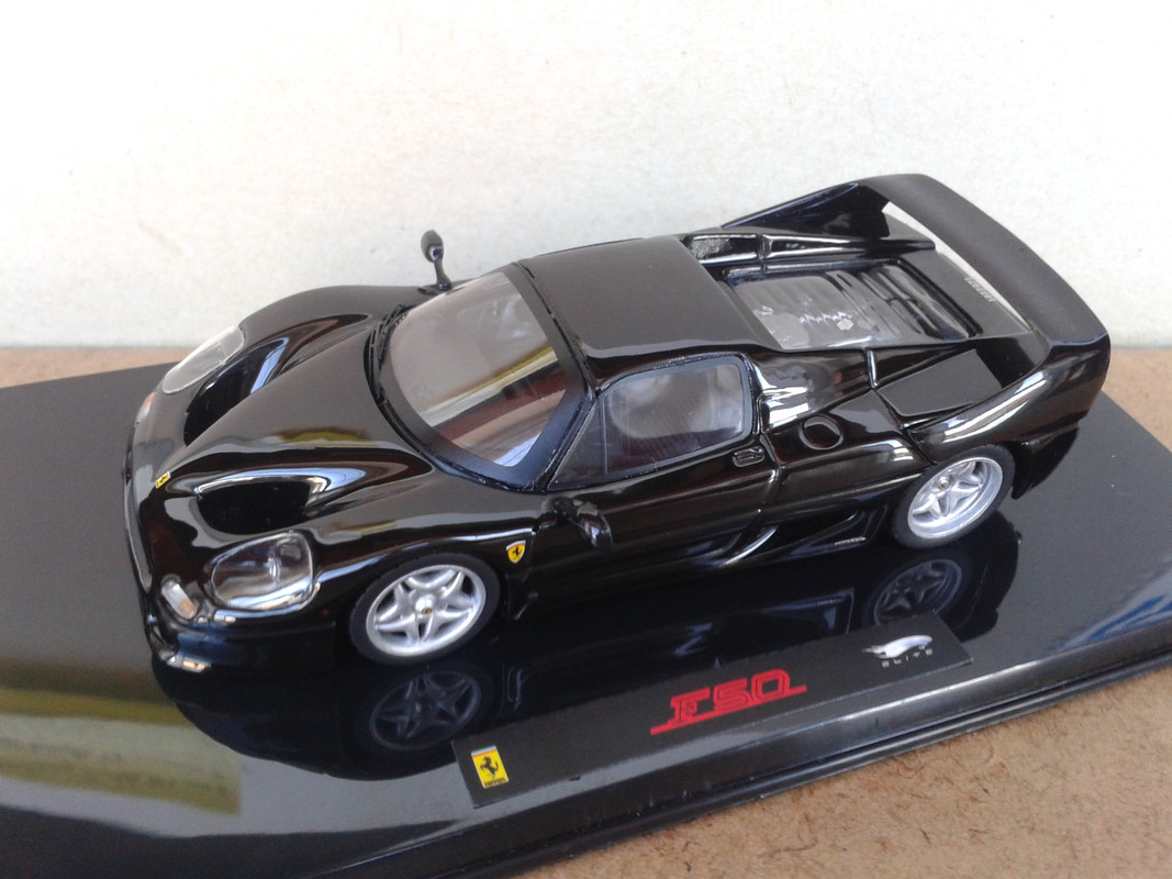 1995 Ferrari F50 (Hot Wheels Elite) (1)