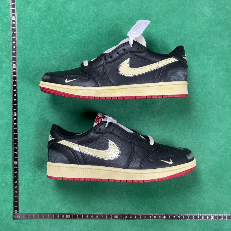 Travis Scott x Jordan Air Jordan 1 Low OG
