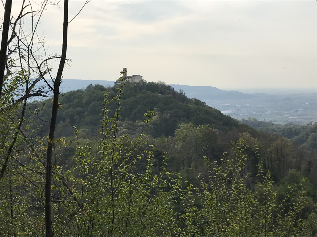 2A1948C4-FD31-4296-A588-4BF431E411D0