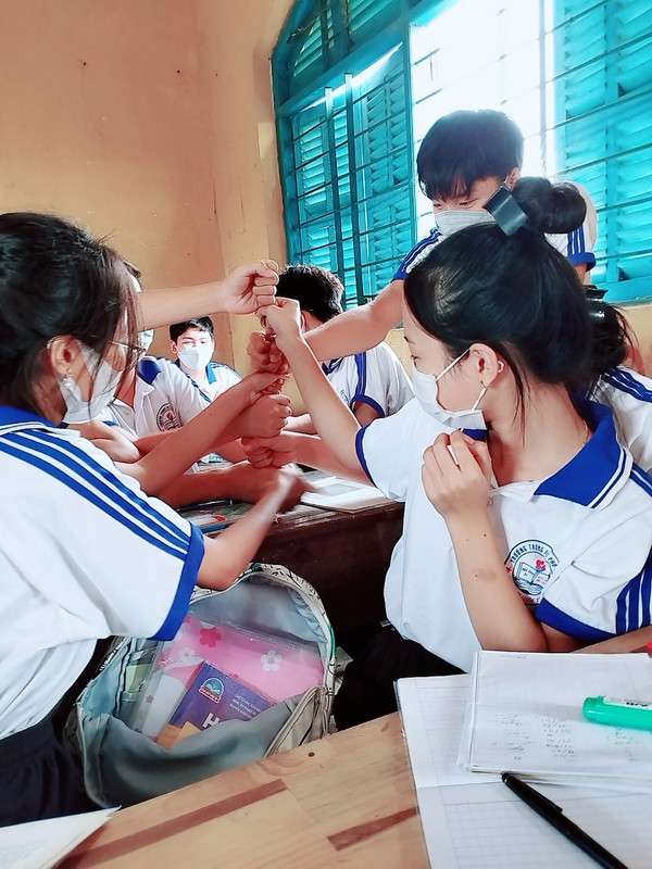 Hoạt động 8
