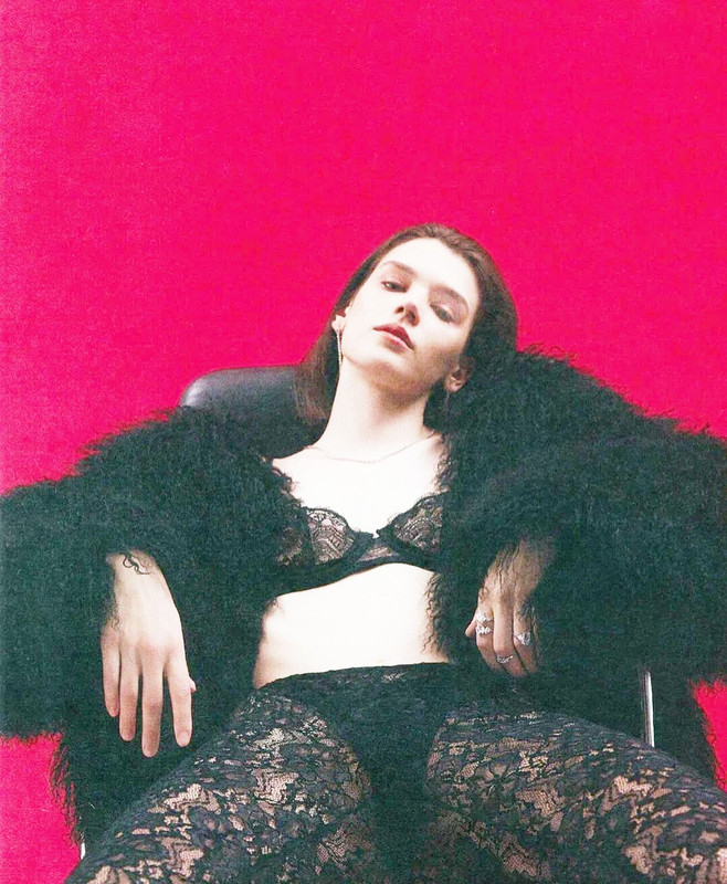 imgonline-com-ua-Osvetlenie-PDtjaPGdoiME3G7