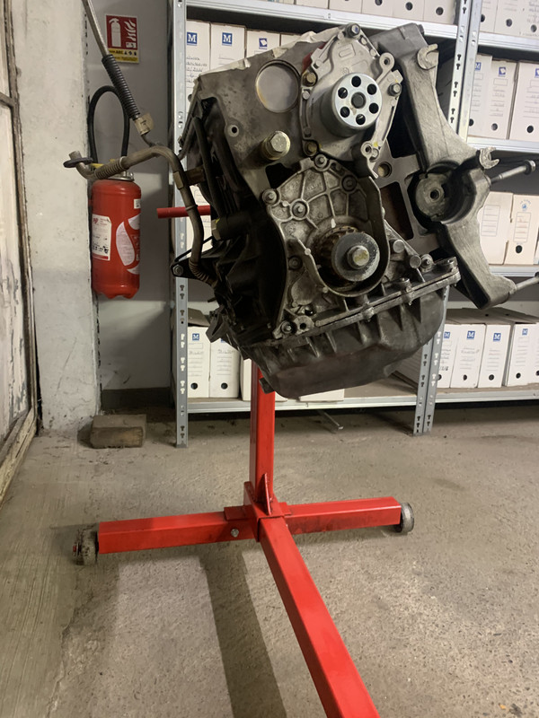 DA5CD2DE-BD55-4DB7-8E6B-6C6A110A7F45