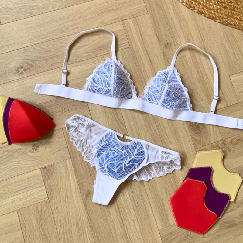 Lingerie modulable Lorboréal – soutien-gorge et culotte avec coques interchangeables Soutien-gorge et culotte modulable Lorboréal avec coques en dentelle interchangeables