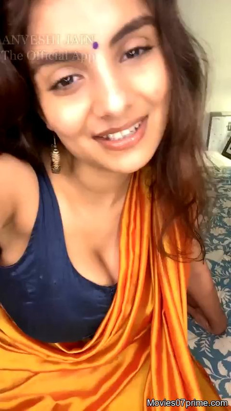Anveshi jain Live.mp4.0026