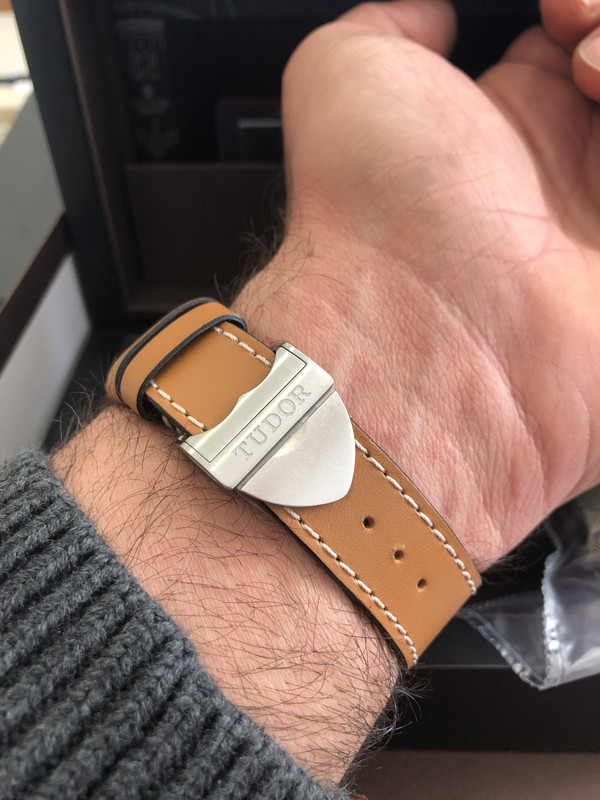 778EA966-A267-41D6-A5D8-A068F3C187C4