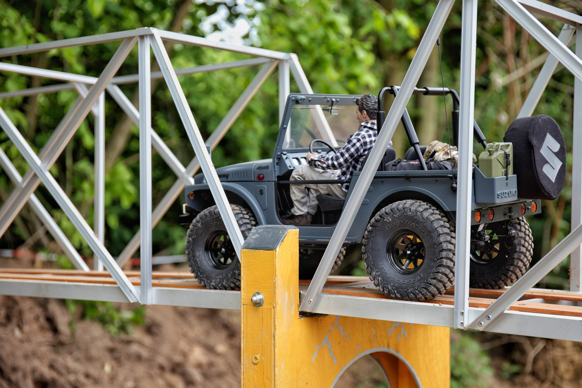 D5DF98A6-368A-4A77-A645-B75D1E6674F5_1_201_a