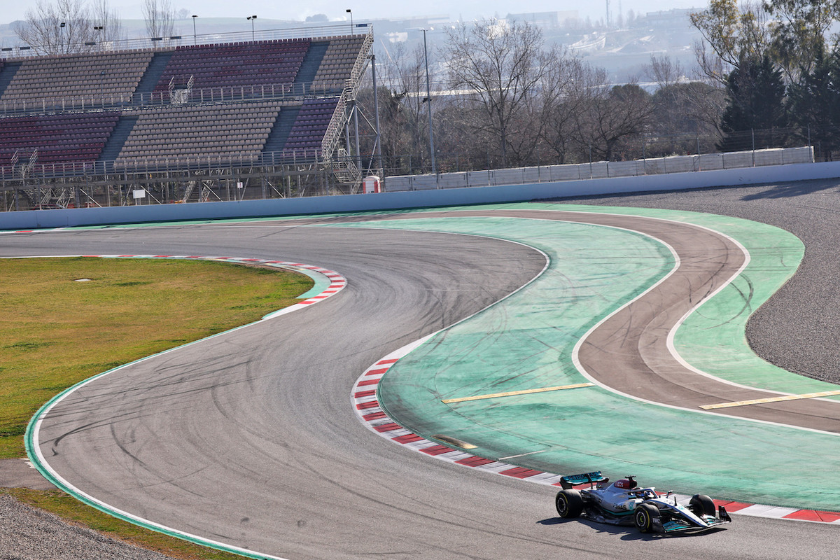 [Imagen: f1-test-barcellona-gallery-day1-99.jpg]