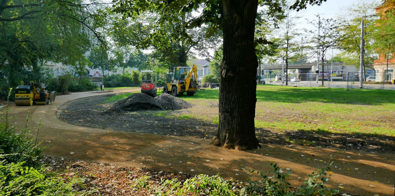 Bild: https://i.postimg.cc/KYSN0KFG/P1230030.jpg