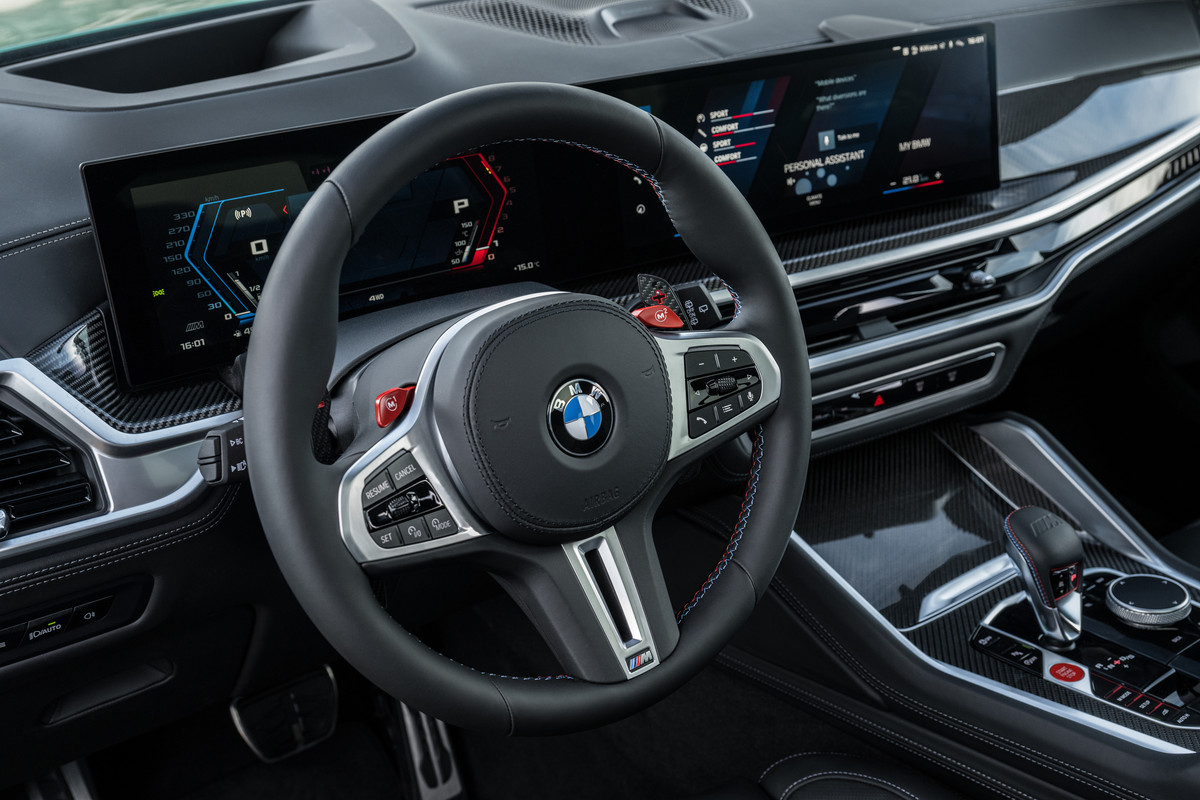 P90495516_highRes_der-neue-bmw-x5-m-co