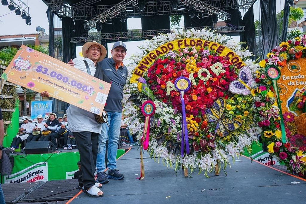 Ítalo Alonso Soto Grajales, ganador absoluto de la Muestra Silletera 2025 en Envigado