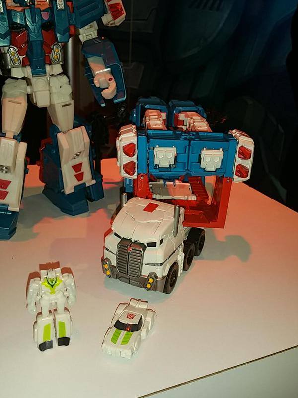 10474057_609567652476075_3098412591575047645_n