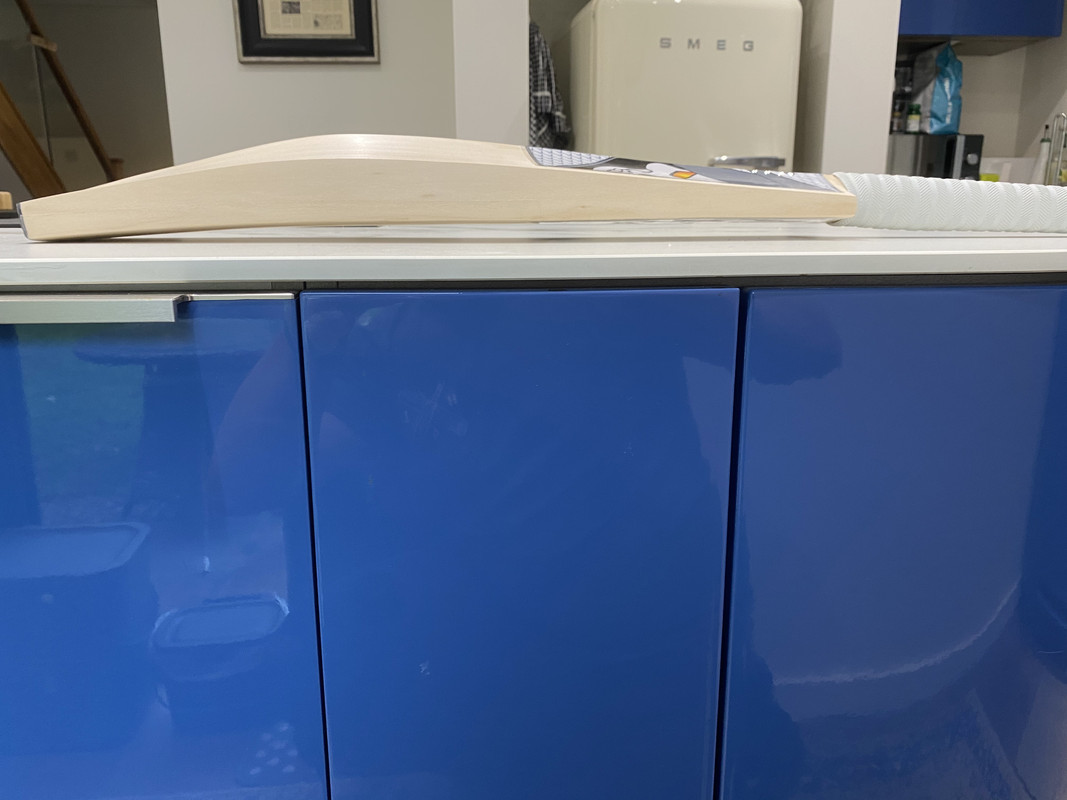 27198124-A260-4FDE-A1C8-58CBDD4636BD