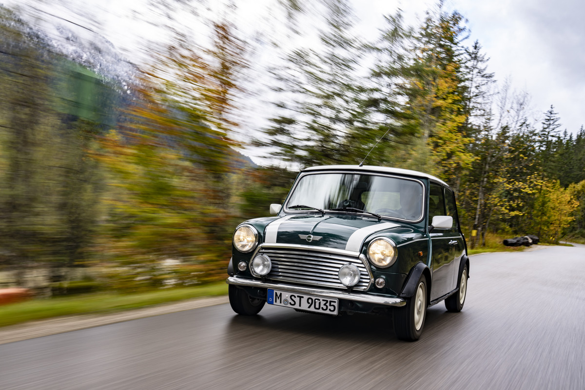 P90442238_highRes_mini-cooper-mk-vii-1