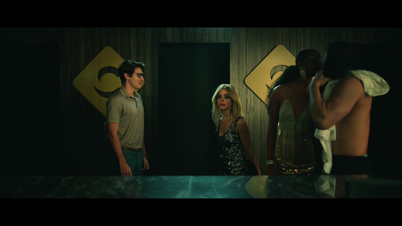 vlcsnap-2024-05-30-18h12m40s590