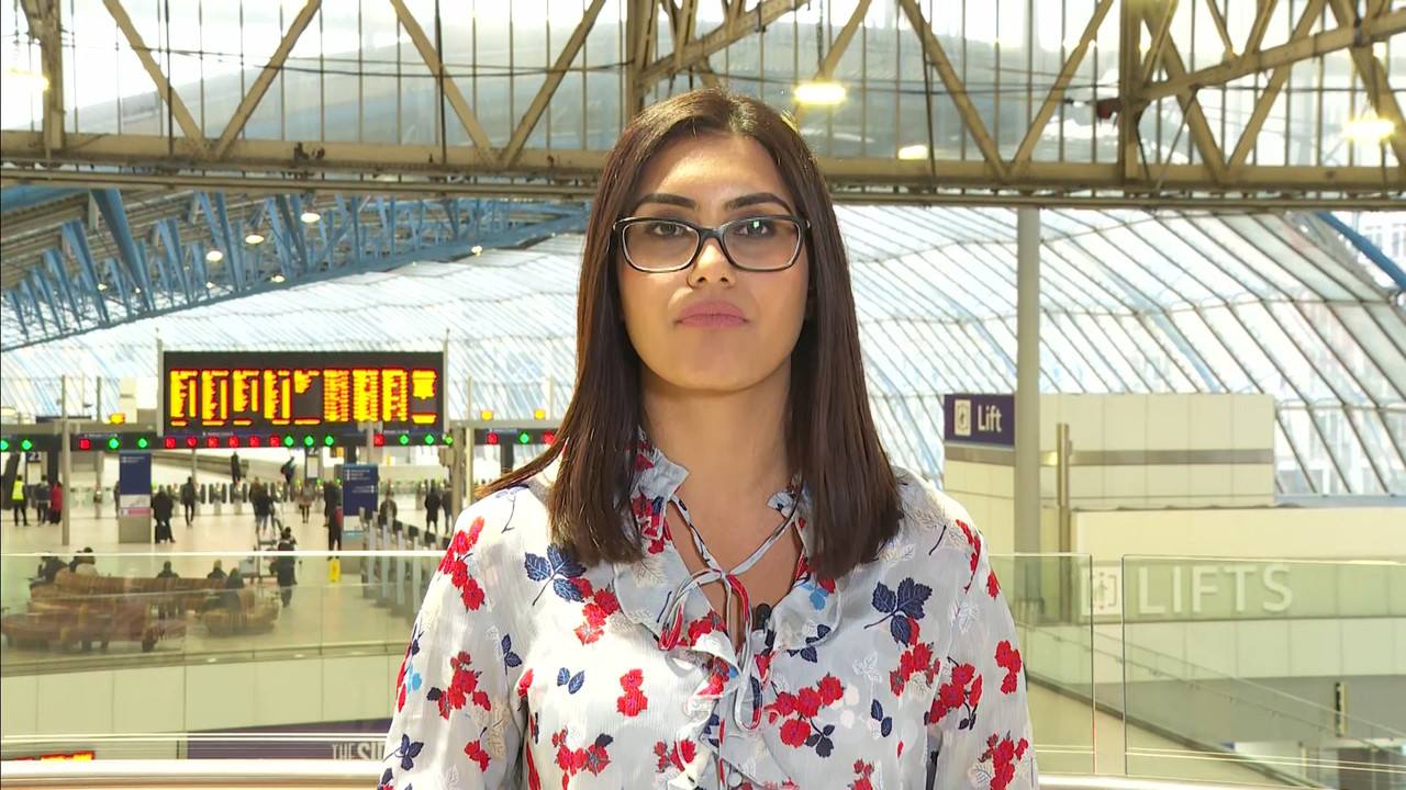 ITV News London_20230512_18001830.ts_snapshot_04.59.166