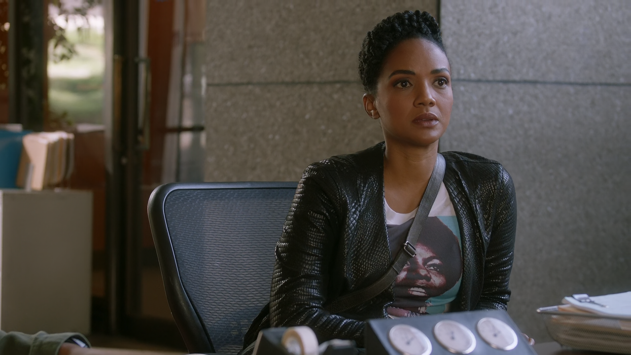 The.Rookie.S05E10.The.List.1080p.10bit.AMZN.WEB-DL.DDP5.1.HEVC-Vyndros.mkv_snapshot_12.06_[2023.01.1