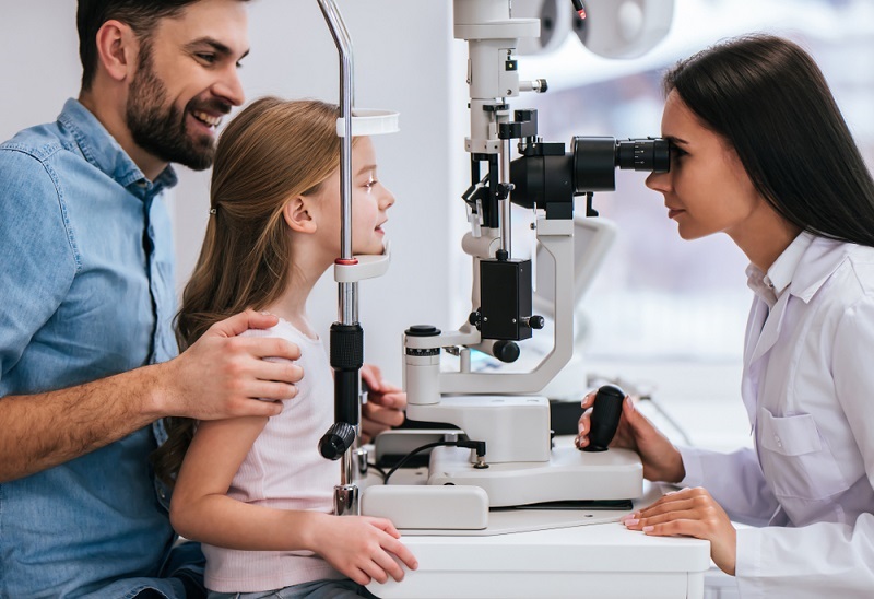 children eye test 