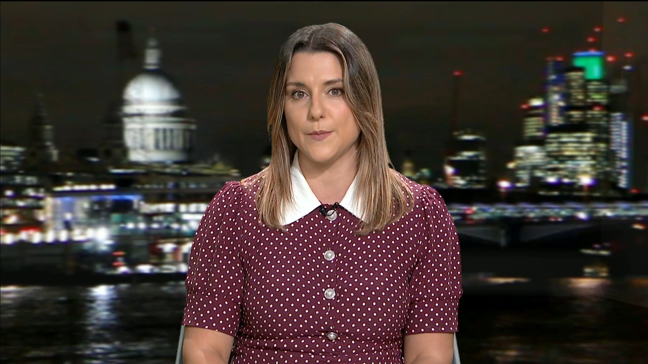 ITV News London_20231117_23002315.ts_snapshot_03.15.849