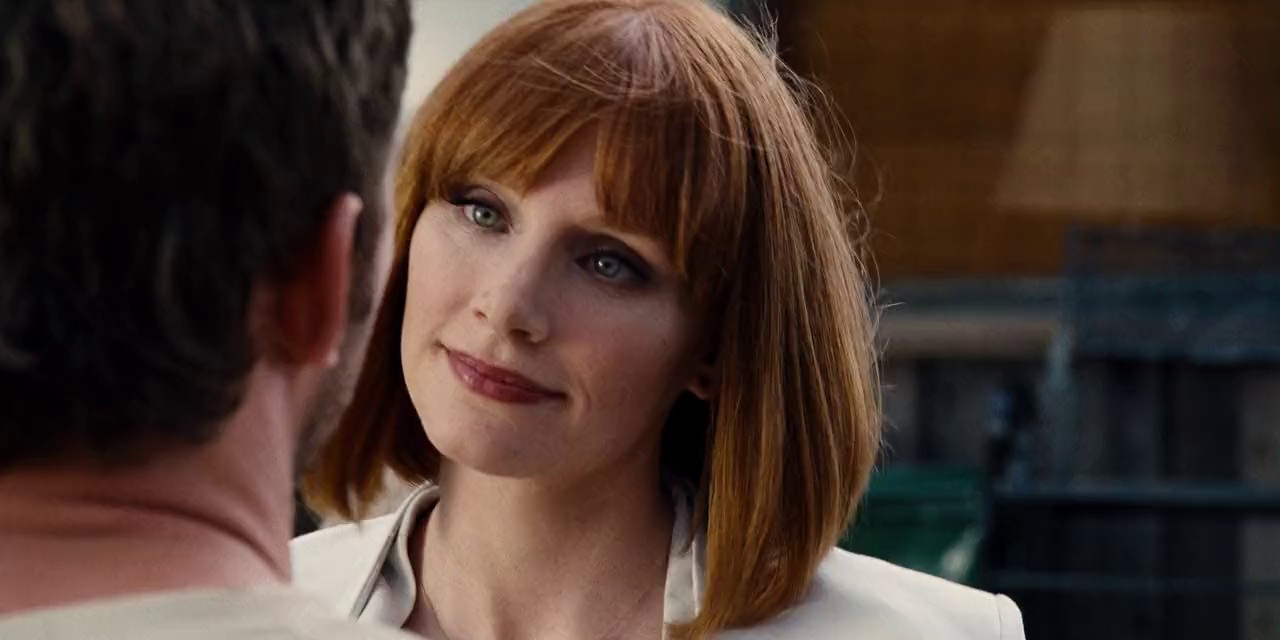 Jurassic-World-2015-Hindi-English-Blu-Ray-720p-x264-AVC-AAC-6ch-ESub-mkv-0001