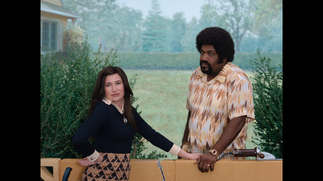 WandaVision.S01E03.Now.in.Color.1080p.10bit.DSNP.WEB-DL.DDP5.1.HEVC-Vyndros.mkv_snapshot_22.25_[2021